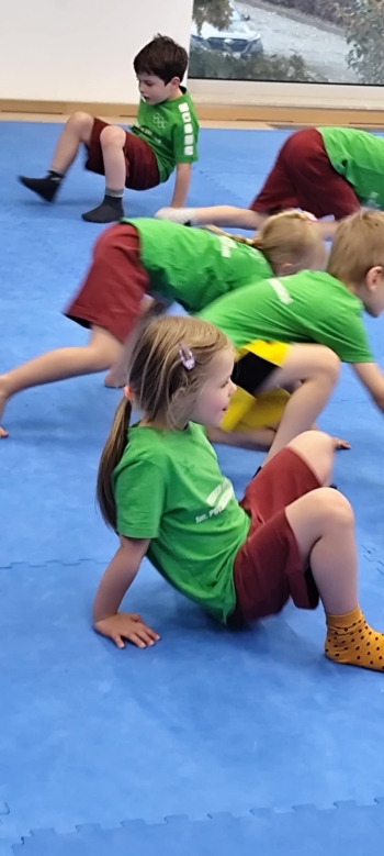 571319173_1403532781294452_1201131412199605566_n