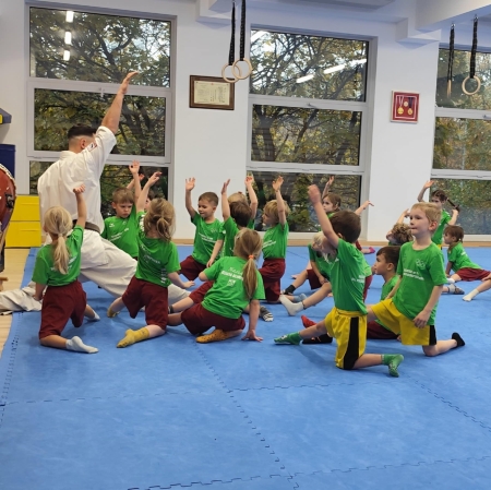 Zajęcia karate - Żabki